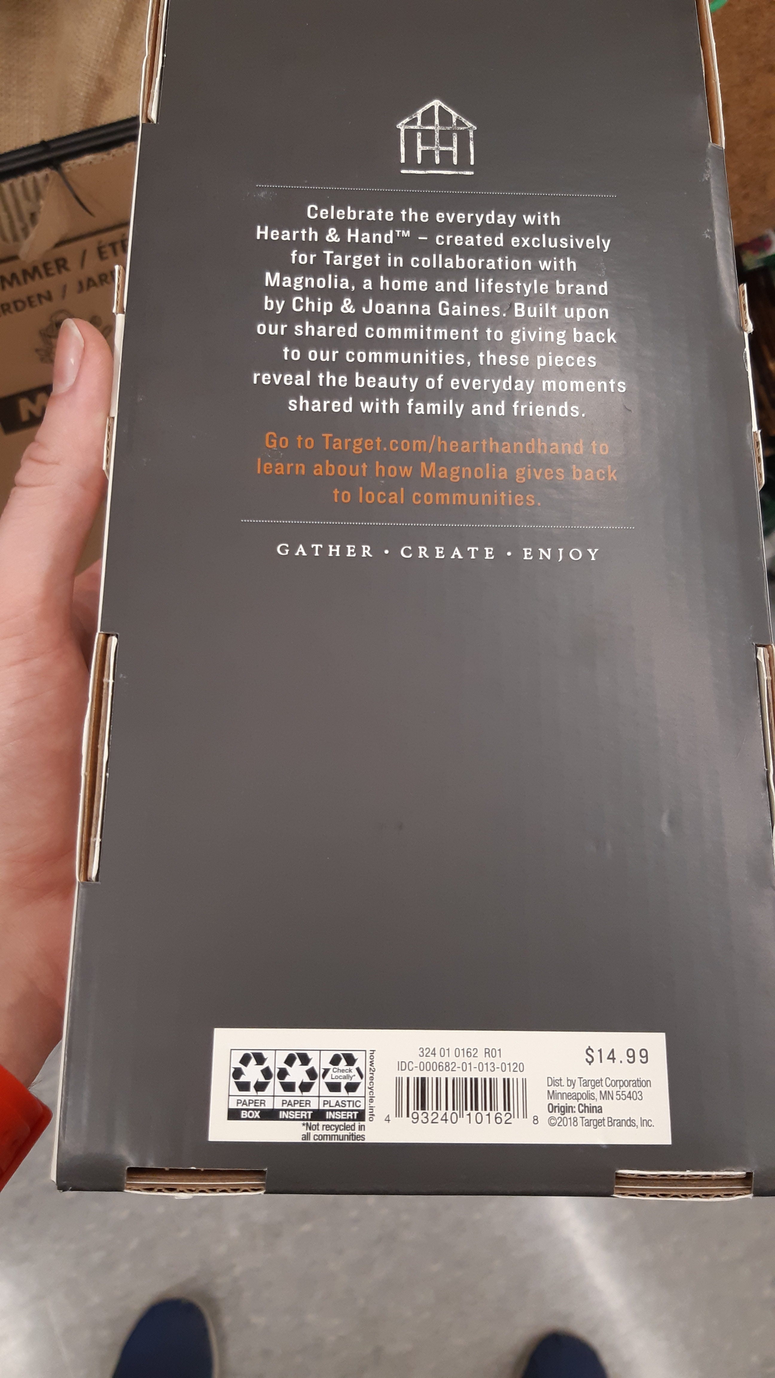 [Dollarama] 4 Hearth and Hand garden trowel and hand cultivator set Reg. 14.99 YMMV