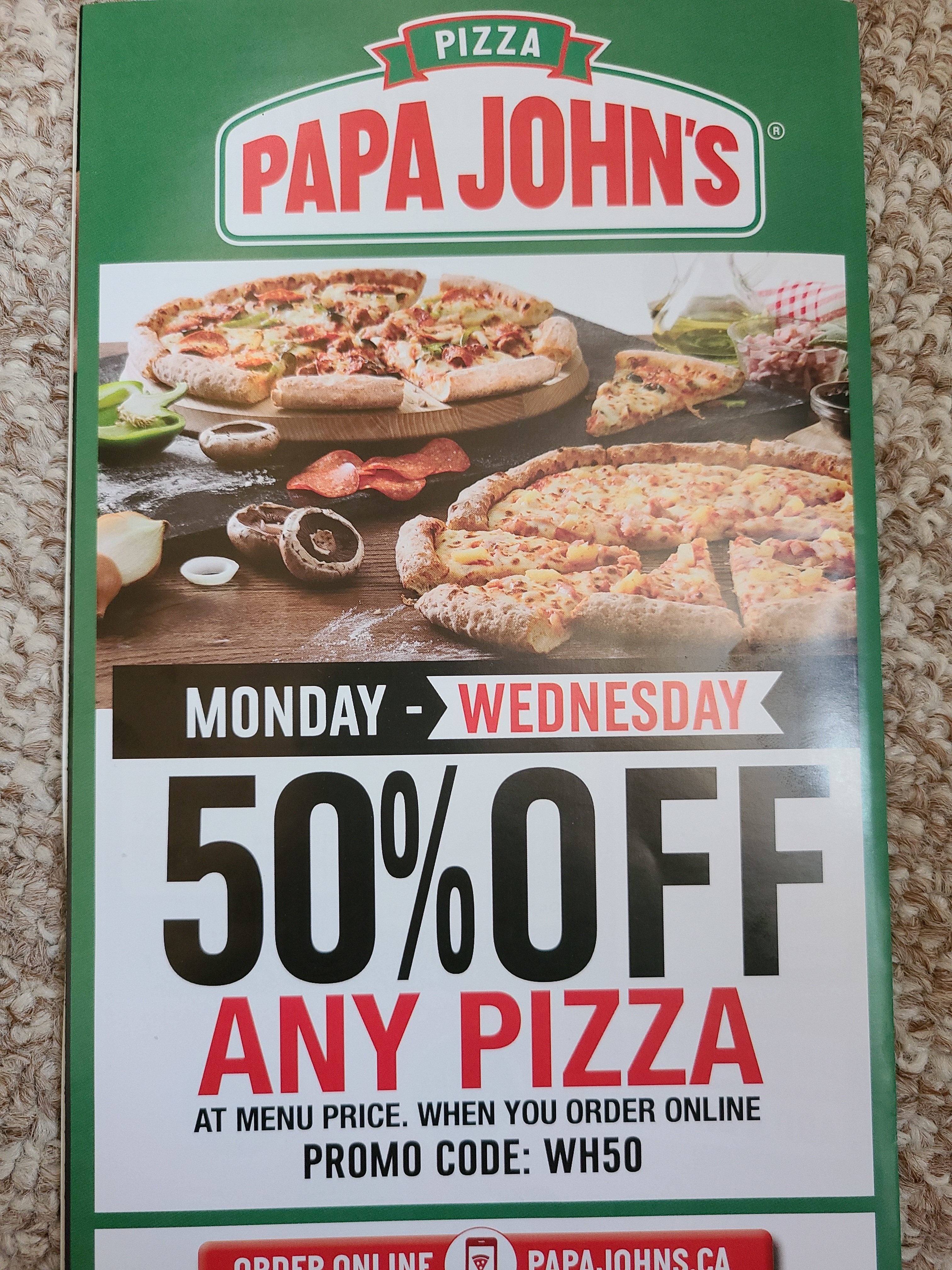 Sunday = Pizza fun day! Call 17506070 - Papa John's Pizza