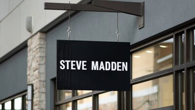 Steve Madden Sale: Save Up to 50% Off Shoes, Boots & Handbags