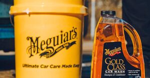 [Amazon.ca] Meguiar's Gold Class Car Wash Shampoo for $13.47!
